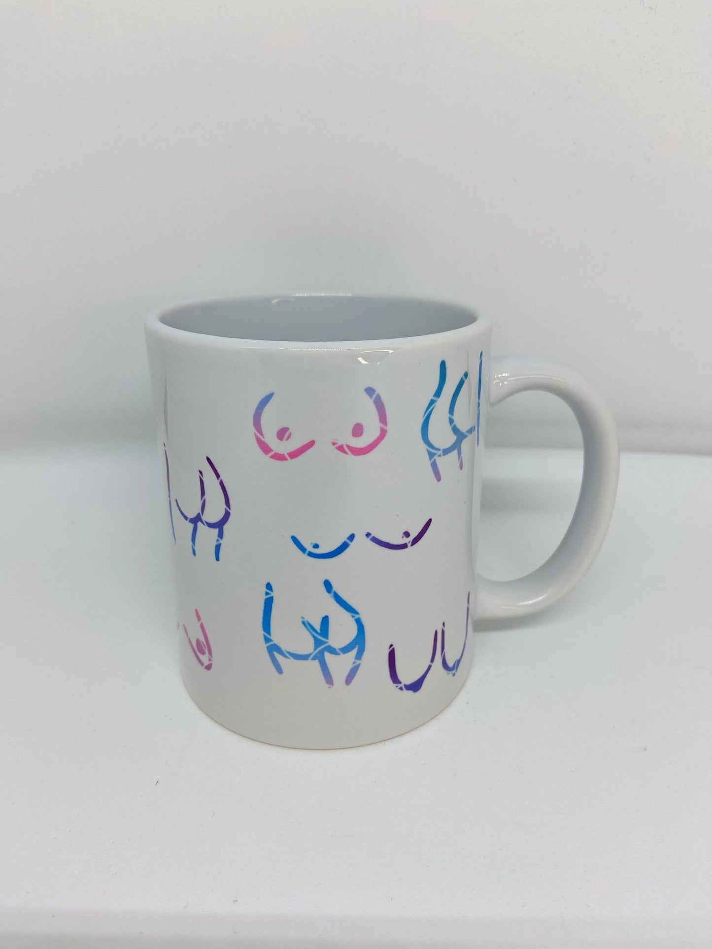 Kaffekrus med numser og bryster design
