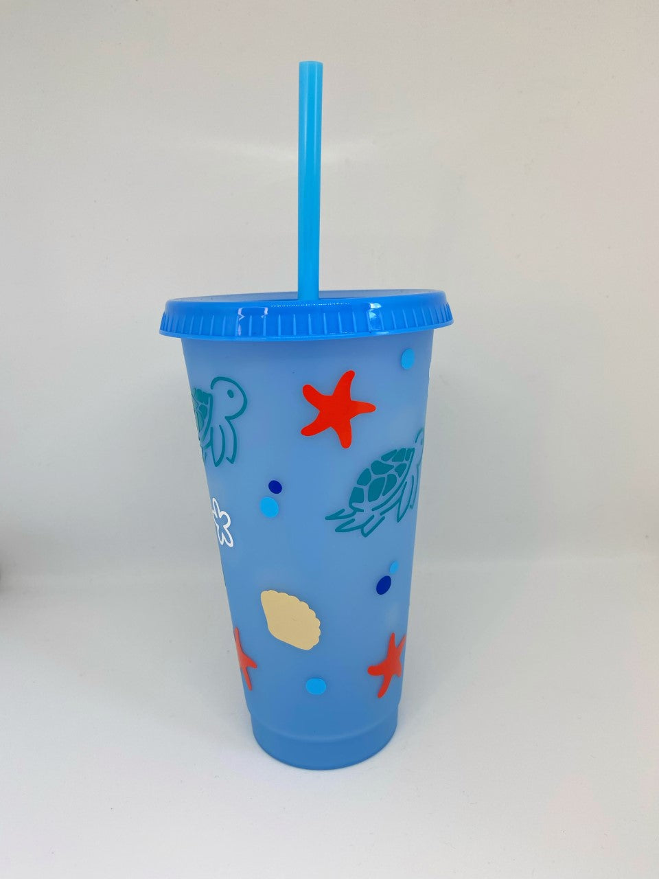 Color changing tumbler