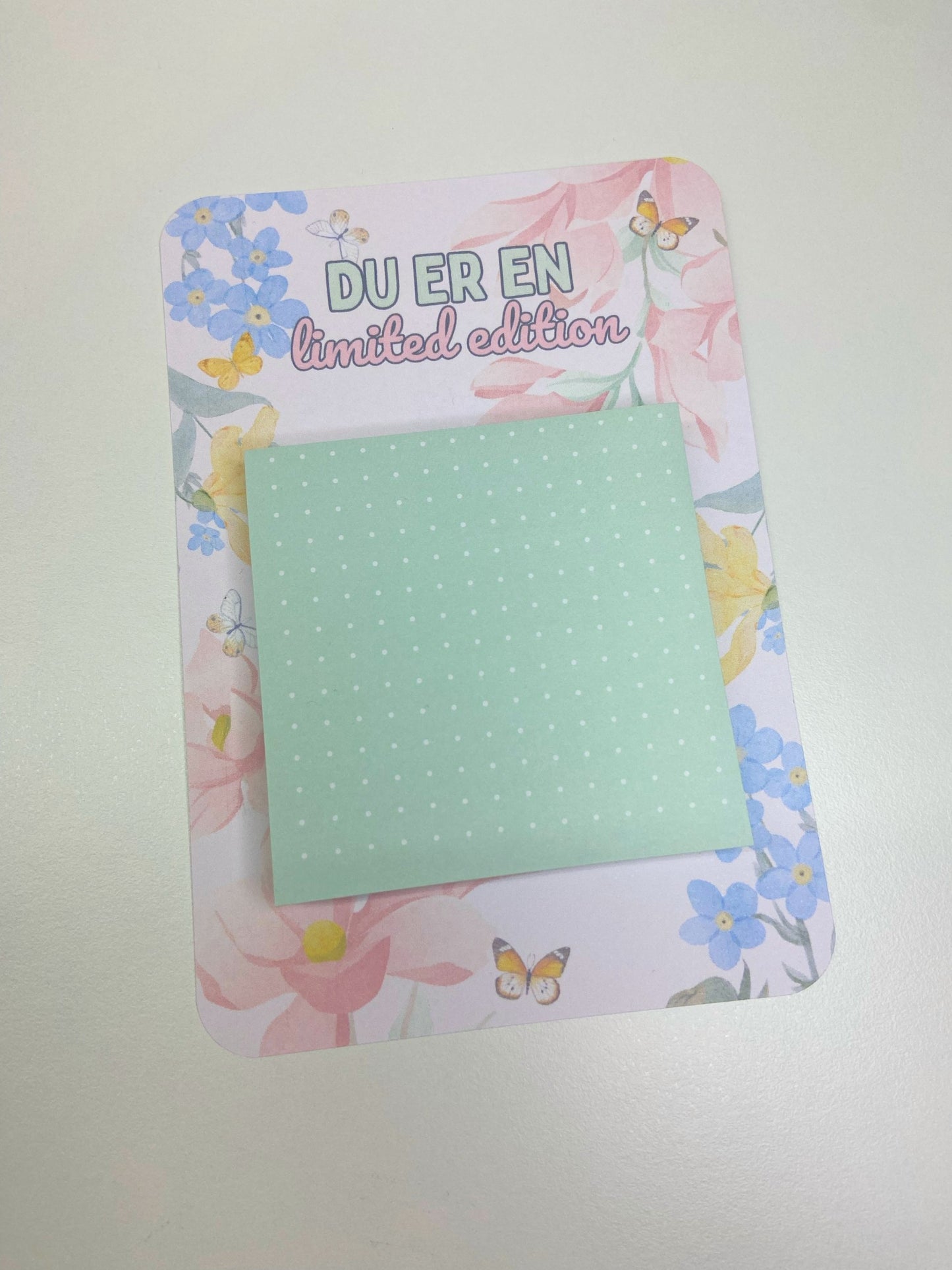 Notesblok med magnet
