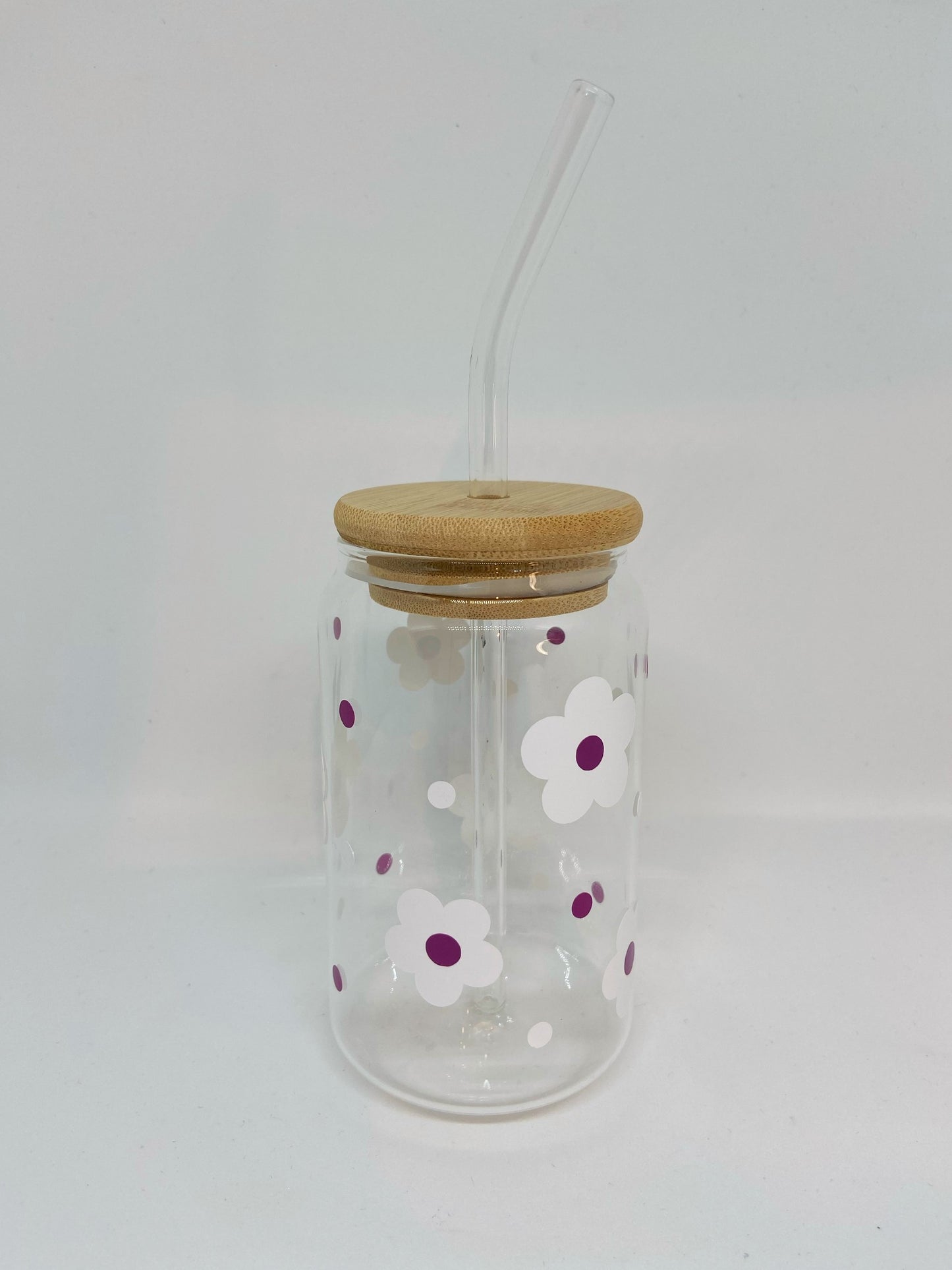 Glass tumbler with floral design